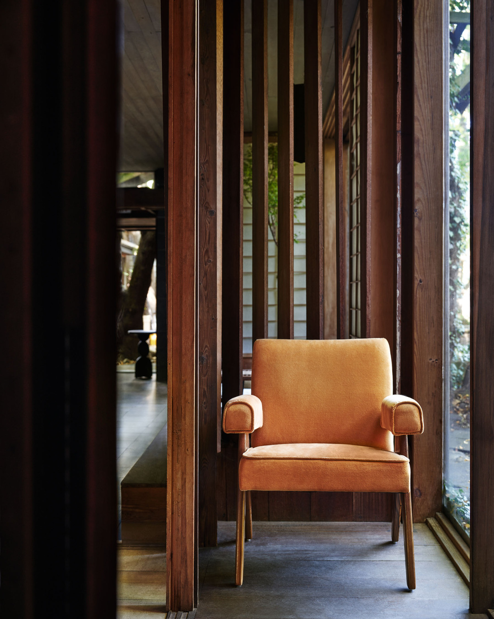 ANTHROPOLOGIE Suite Deluxe