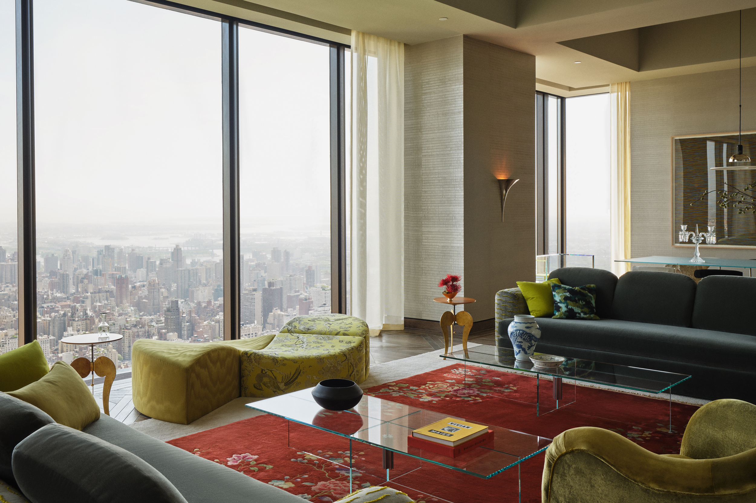 ARCHITECTURAL_01 Suite Deluxe