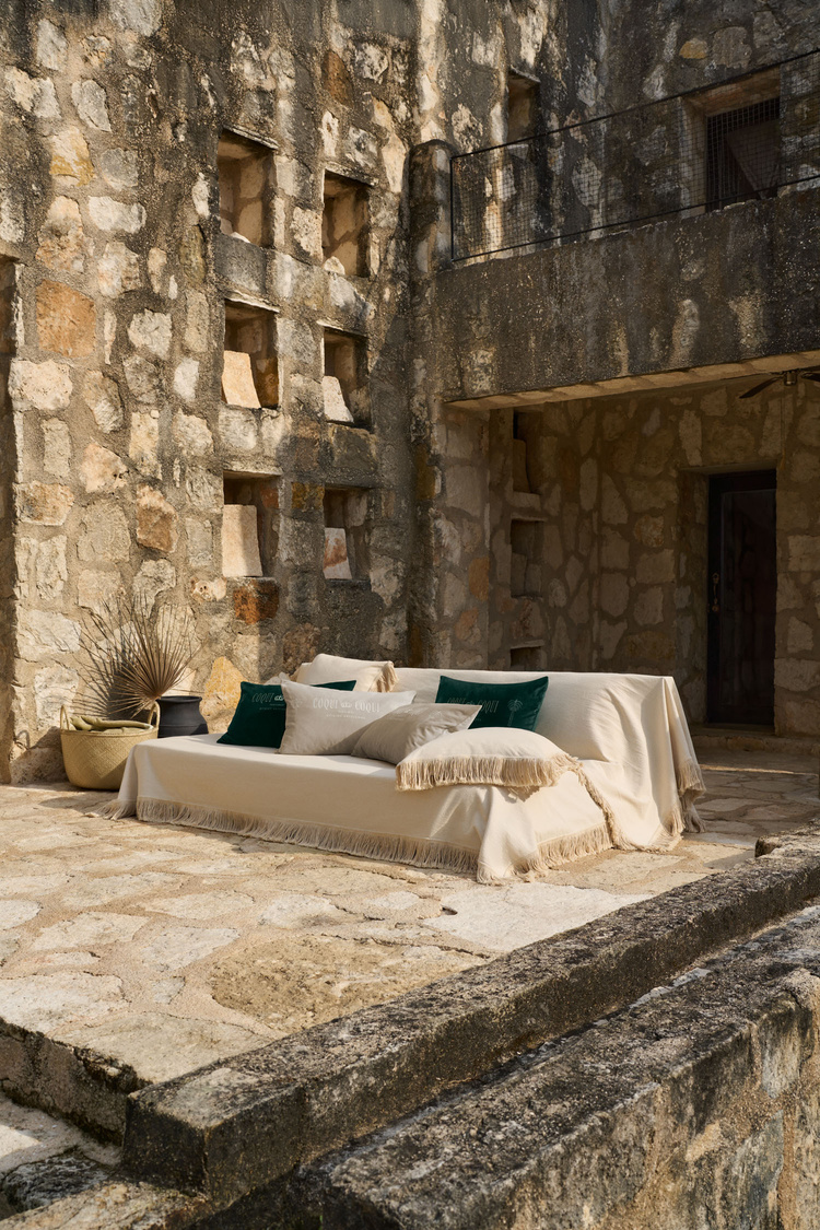 H-M_HOME_2 Suite Deluxe